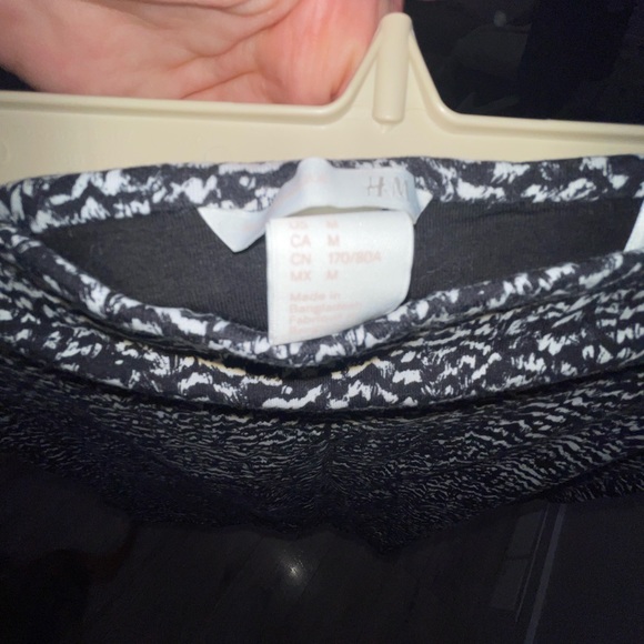 Stretchy Mini Skirt - Picture 3 of 3